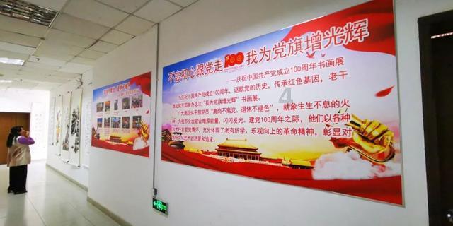 胡锡进：今天跌了10444元，总亏损达到71024元